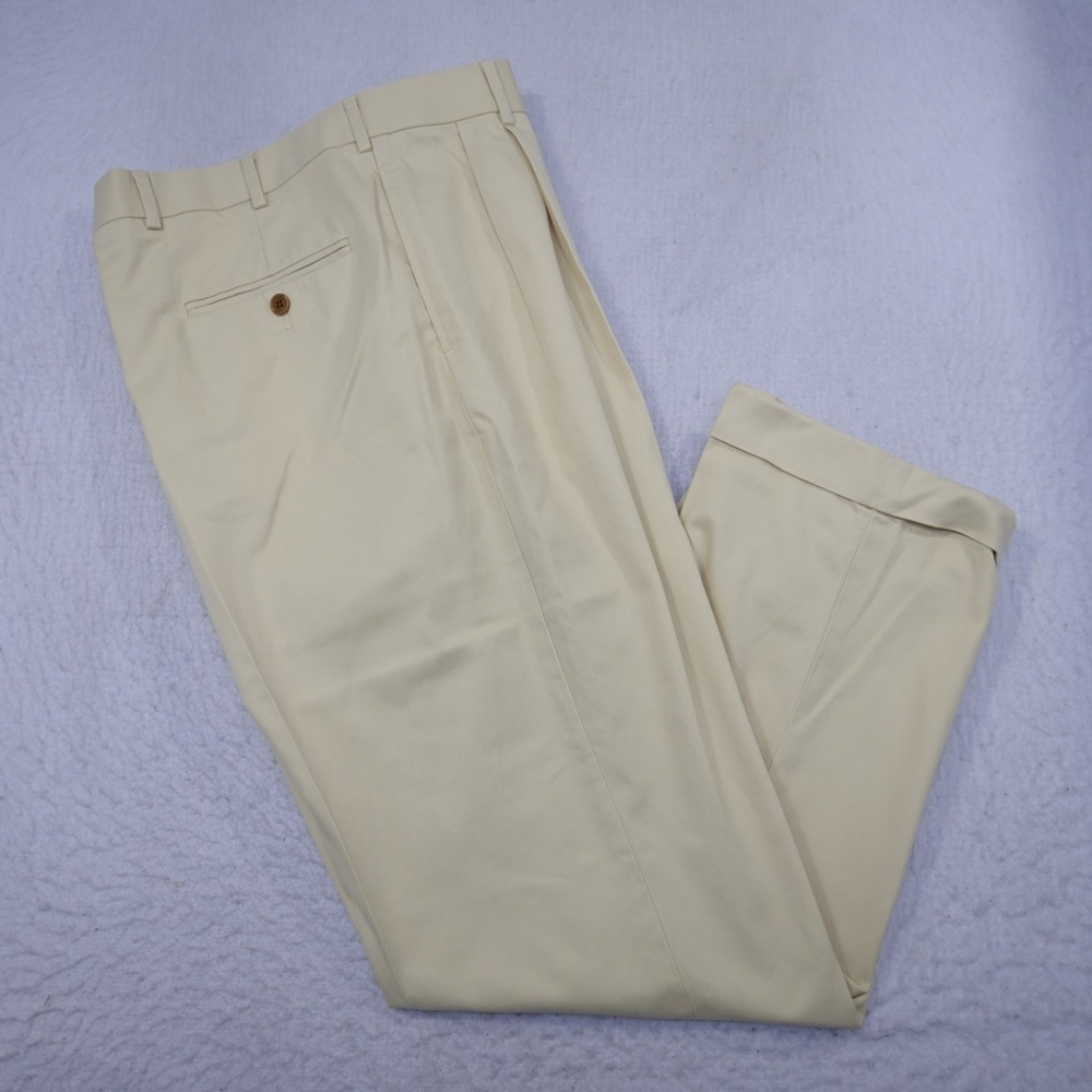 Brooks Brothers Pleated Chino Pants Cream/Yellow Straight‎ Leg Mens Size 35 x 30